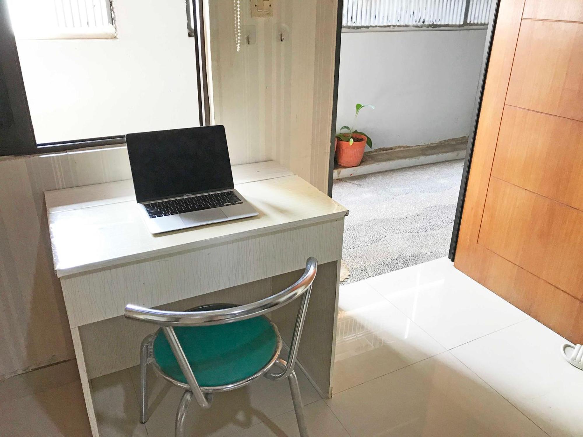 37 Guesthouse جاكرتا الغرفة الصورة